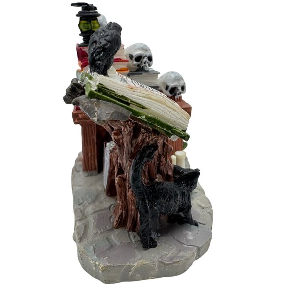 Lemax Spooky Town Warlocks Workshop Figurine Halloween Decor 2012 - Picture 9 of 11
